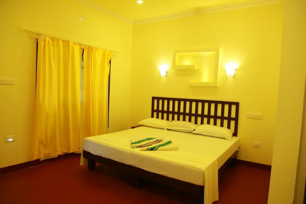 Marari Blue Waves Apartment Mararikulam Exterior photo