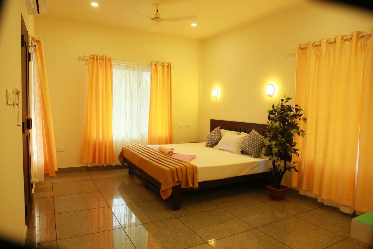 Marari Blue Waves Apartment Mararikulam Exterior photo