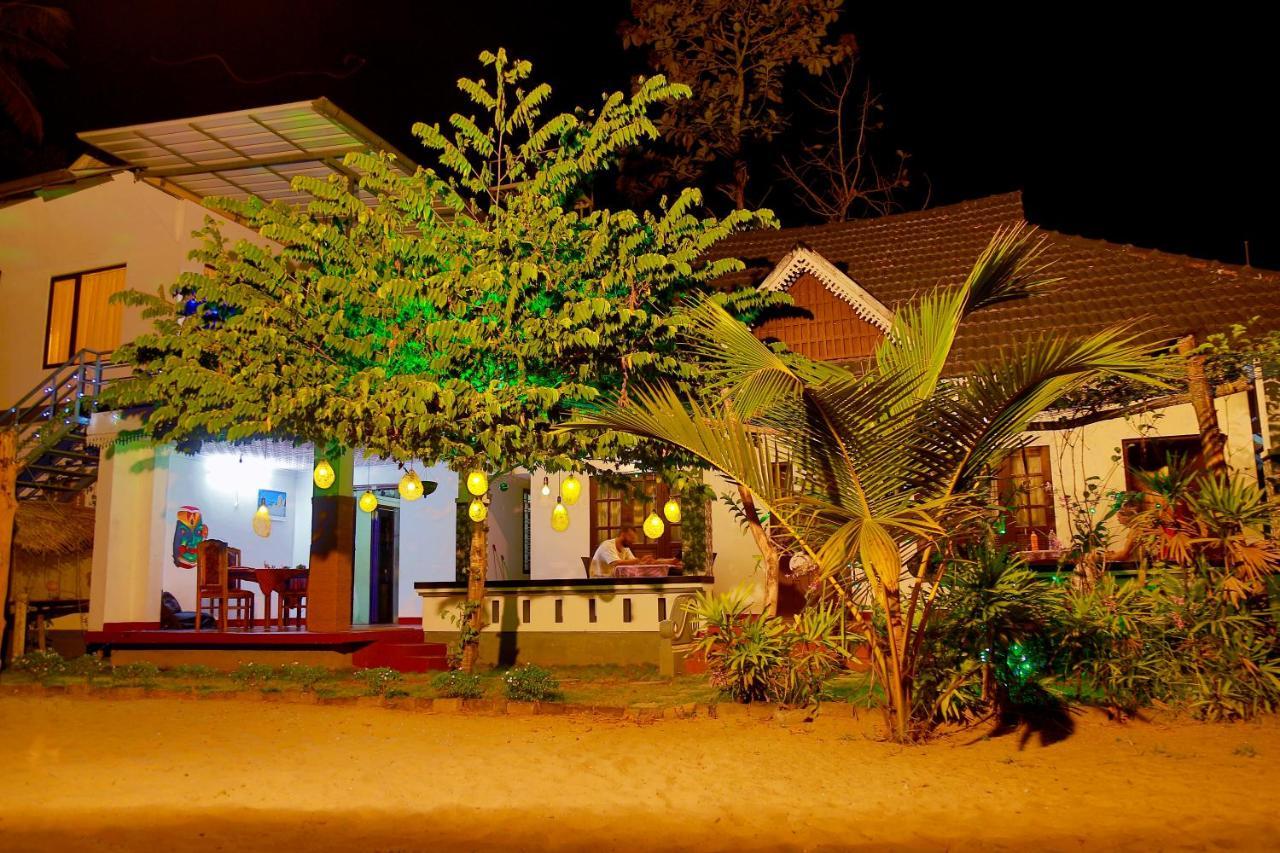 Marari Blue Waves Apartment Mararikulam Exterior photo